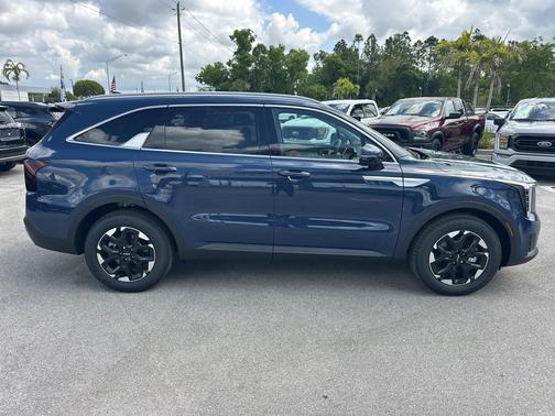 Midnight Lake Blue 2026 Kia Sorento S