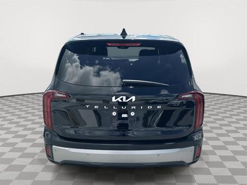 2025 Kia Telluride LX