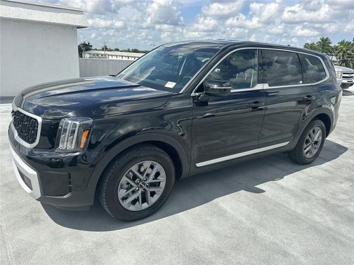 2025 Kia Telluride LX