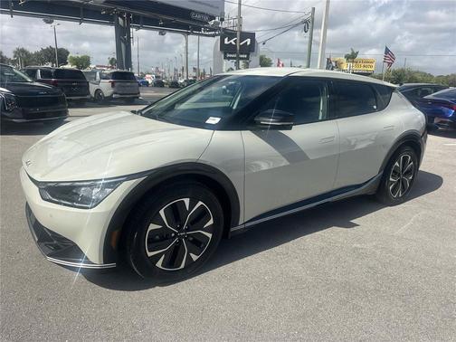 Glacier 2024 Kia EV6 Wind