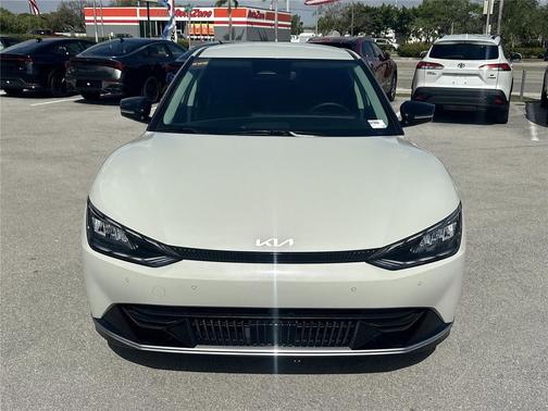 Glacier 2024 Kia EV6 Wind