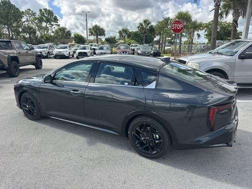 2025 Kia K4 GT-Line Turbo