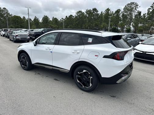 2026 Kia Sportage SX