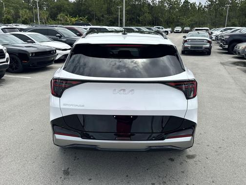 2026 Kia Sportage SX
