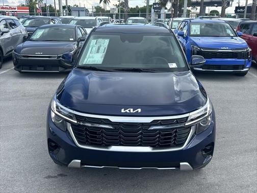 2025 Kia Seltos EX