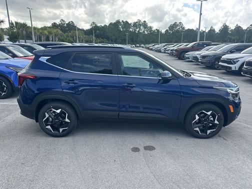 2025 Kia Seltos EX