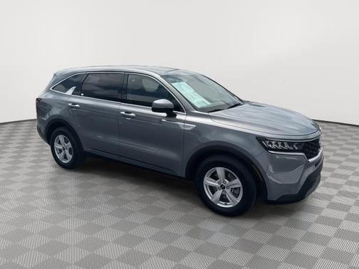2022 Kia Sorento LX