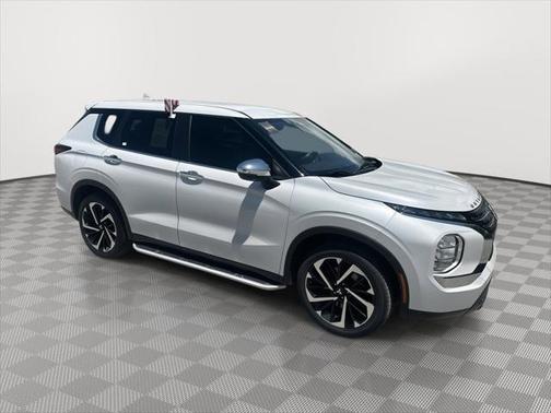 2022 Mitsubishi Outlander ES 2.5 2WD
