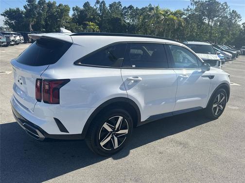 2023 Kia Sorento EX