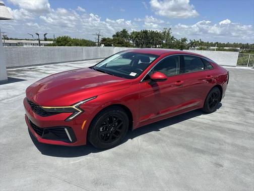 2025 Kia K5 LXS