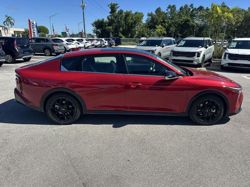 2025 Kia K4 GT-Line Turbo