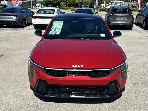 2025 Kia K4 GT-Line Turbo