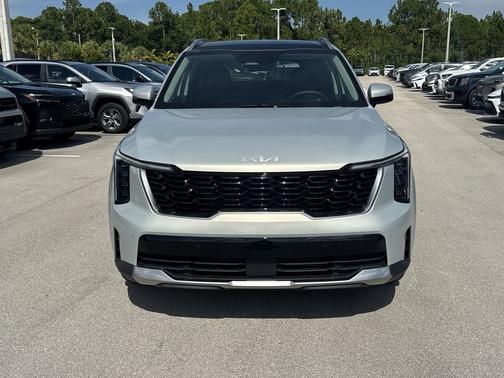 Ivory Silver 2026 Kia Sorento S