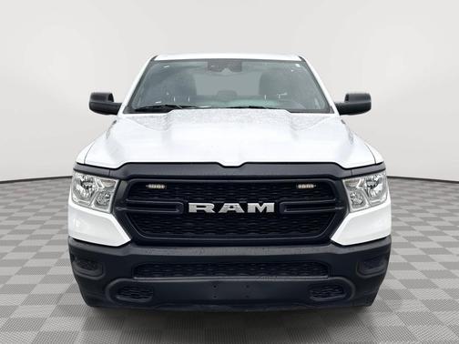 Bright White Clearcoat 2022 RAM 1500 Tradesman