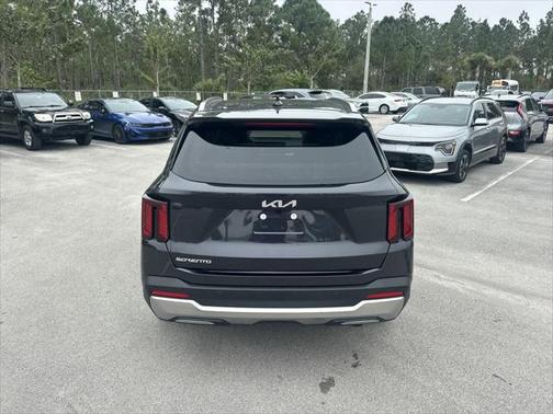 2025 Kia Sorento SX