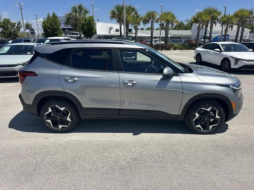 Steel Gray 2026 Kia Seltos S