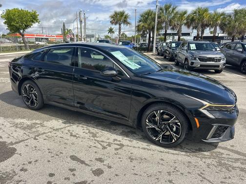 Aurora Black Pearl 2026 Kia K5 GT-Line FWD