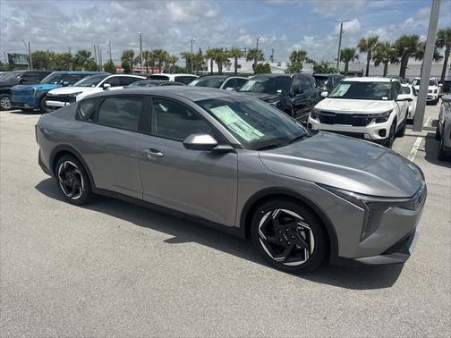 2025 Kia K4 EX