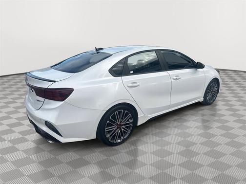 2022 Kia Forte GT