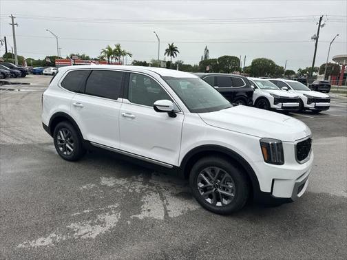 2025 Kia Telluride LX