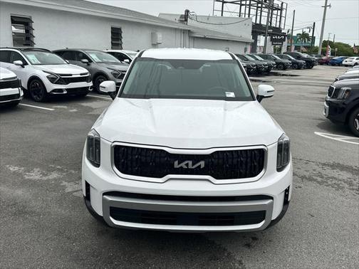 2025 Kia Telluride LX