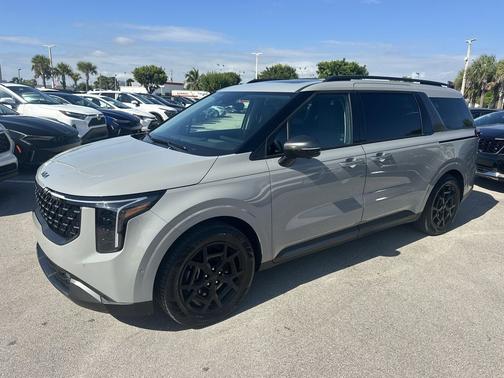 2025 Kia Carnival Hybrid SX
