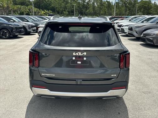 2025 Kia Sorento Hybrid EX