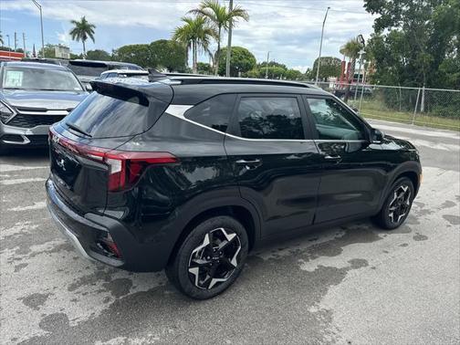 2025 Kia Seltos EX