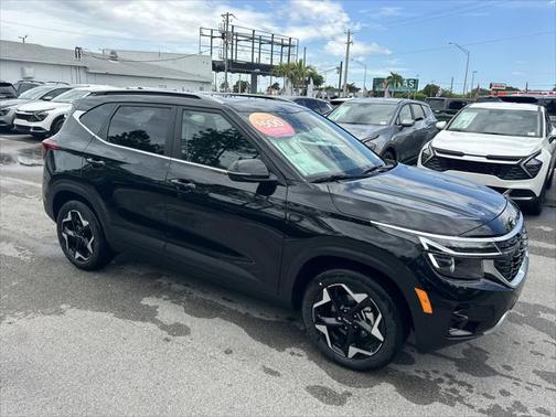 2025 Kia Seltos EX