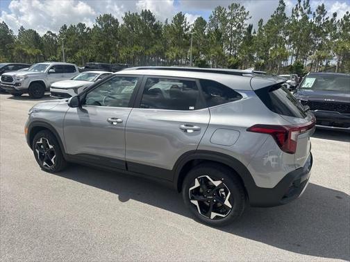 2025 Kia Seltos EX