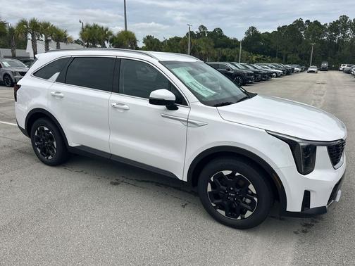 Glacial White Pearl 2026 Kia Sorento S