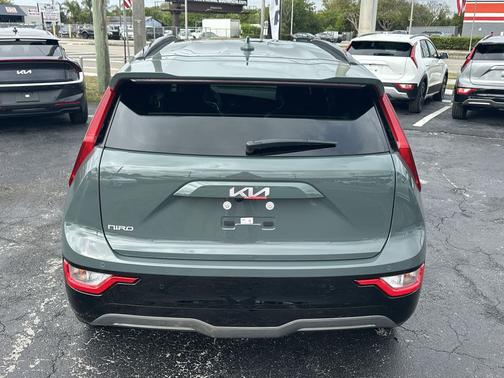 2025 Kia Niro EV Wind