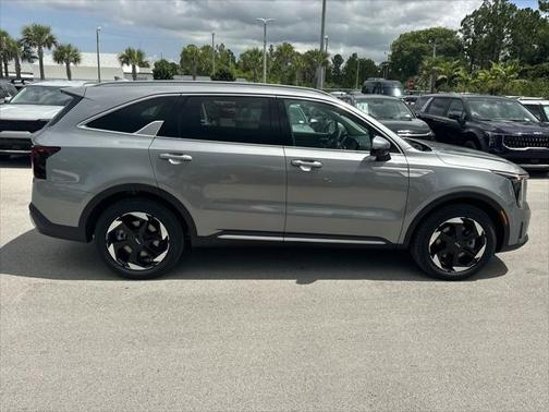 2025 Kia Sorento Hybrid EX