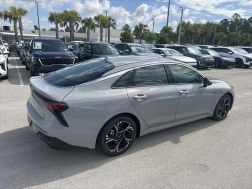 2025 Kia K5 GT-Line