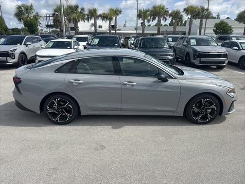 2025 Kia K5 GT-Line