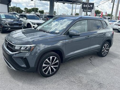 2023 Volkswagen Taos 1.5T SE
