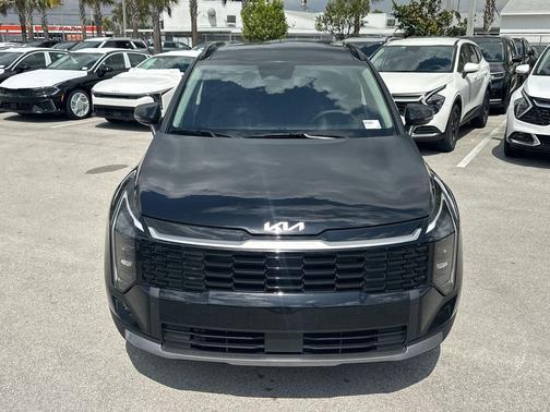 Ebony Black 2026 Kia Sportage EX