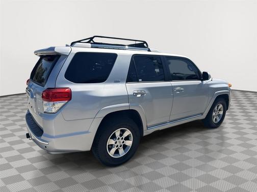 Classic Silver Metallic 2013 Toyota 4Runner SR5