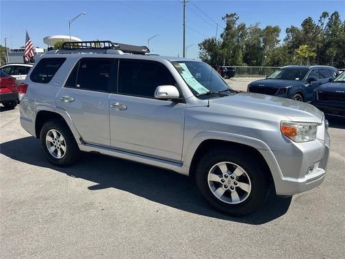 Classic Silver Metallic 2013 Toyota 4Runner SR5