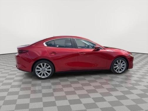 2023 Mazda Mazda3 FWD w/Preferred Package