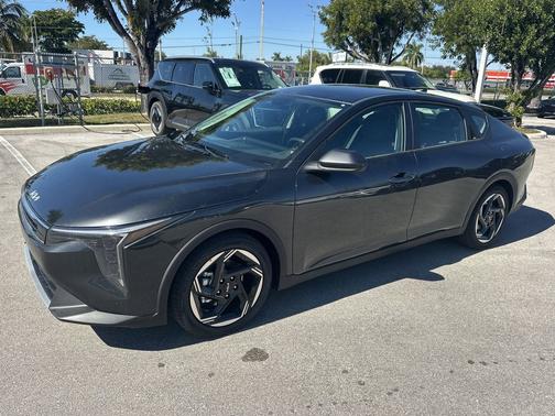 2025 Kia K4 EX