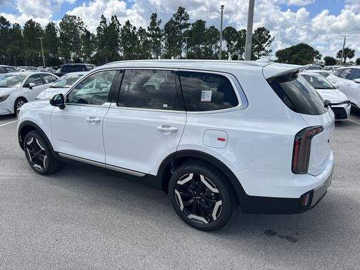 2025 Kia Telluride EX