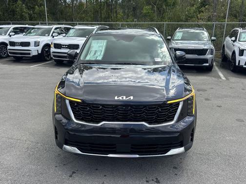 2025 Kia Sorento SX