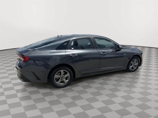 Gravity Gray 2024 Kia K5 LXS