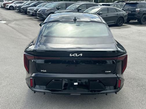 2025 Kia K4 GT-Line Turbo