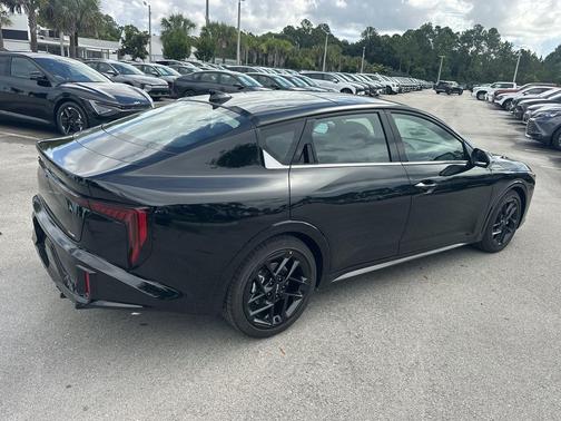 2025 Kia K4 GT-Line Turbo