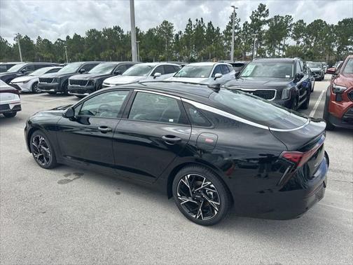 2025 Kia K5 GT-Line