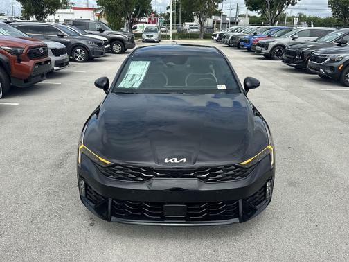 2025 Kia K5 GT-Line