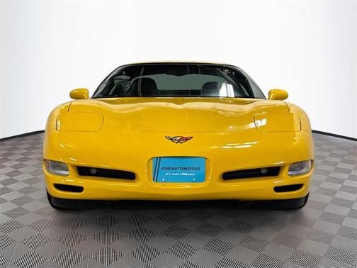 2004 Chevrolet Corvette Base