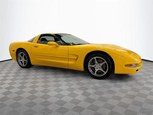 2004 Chevrolet Corvette Base